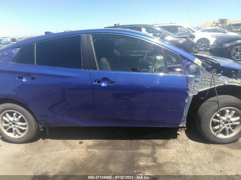 2016 TOYOTA PRIUS FOUR - JTDKARFU2G3505745