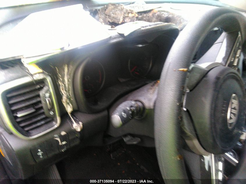 2021 KIA SPORTAGE LX - KNDPMCAC8M7901210