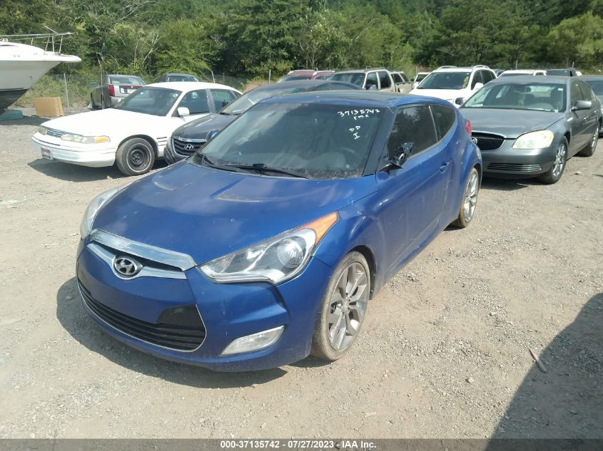 2013 HYUNDAI VELOSTER W/BLACK INT - KMHTC6AD2DU102807