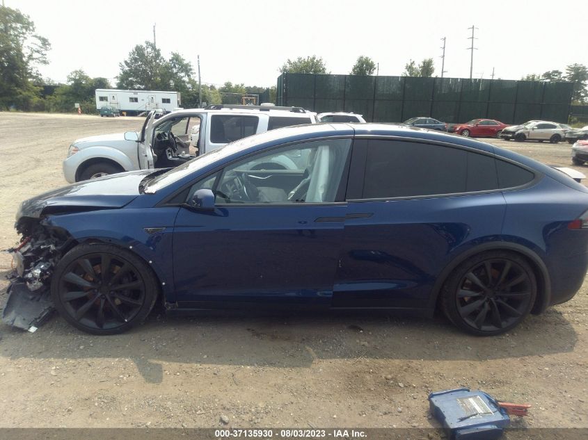 2016 TESLA MODEL X 70D/90D/75D/60D/P100D - 5YJXCBE29GF016561
