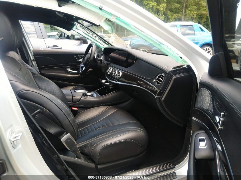 2018 MERCEDES-BENZ S-CLASS S 560 - WDDUG8GB4JA347321