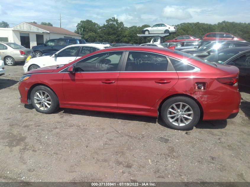 2018 HYUNDAI SONATA SE - 5NPE24AF5JH637402