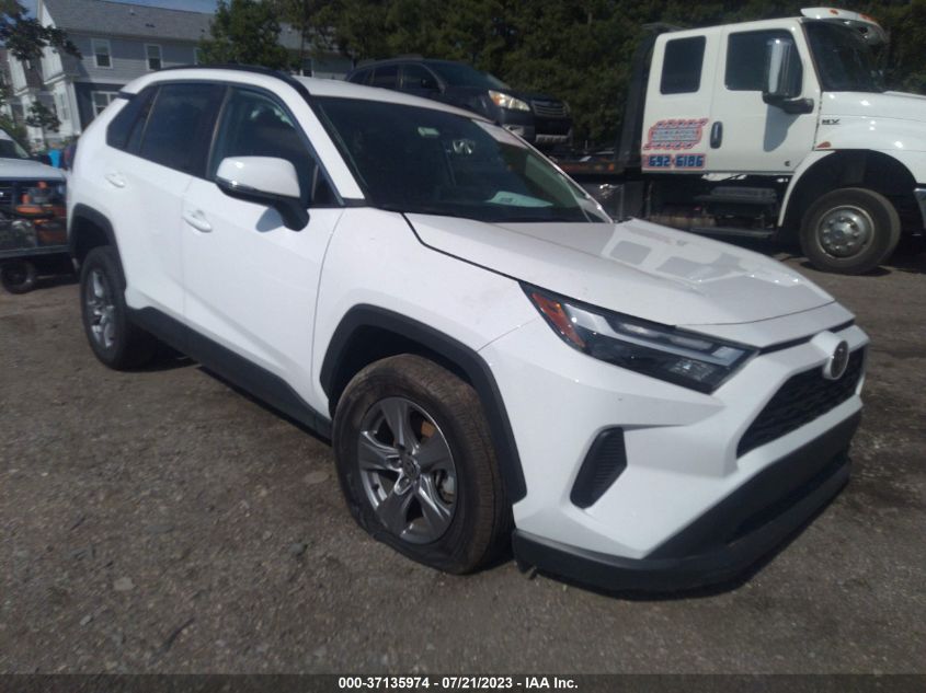2022 TOYOTA RAV4 XLE/XLE PREMIUM - 2T3W1RFV5NW190640
