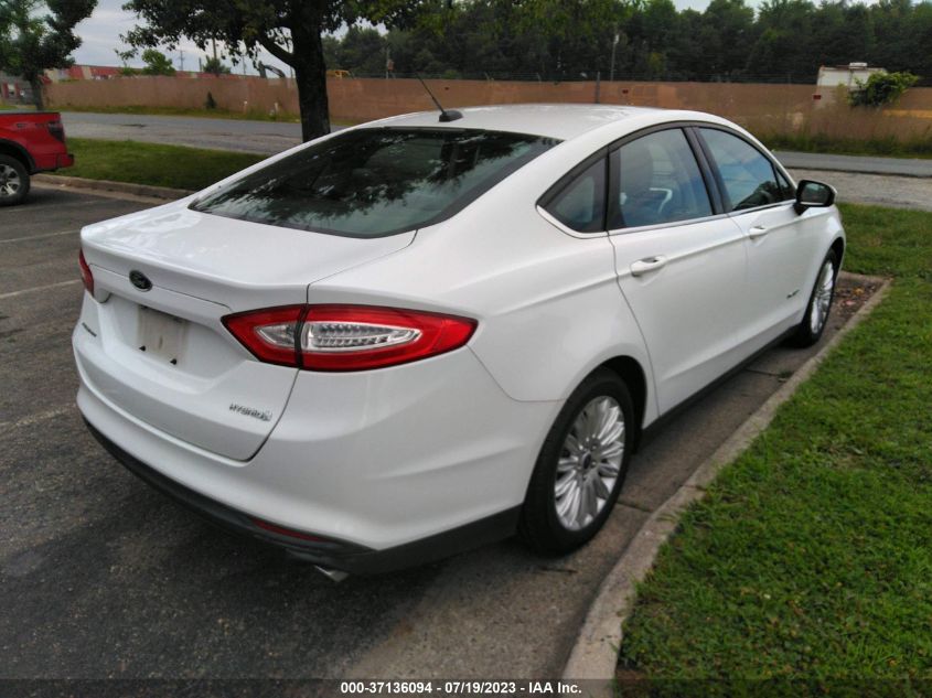 2015 FORD FUSION S HYBRID - 3FA6P0UU4FR297968