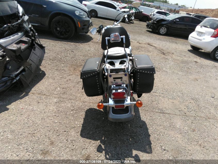 2005 SUZUKI C50 JS1VS55A552106187