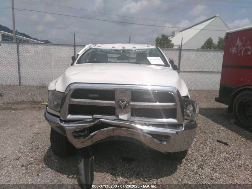 2018 RAM 3500 CHASSIS CAB TRADESMAN 3C7WRDAJXJG215142