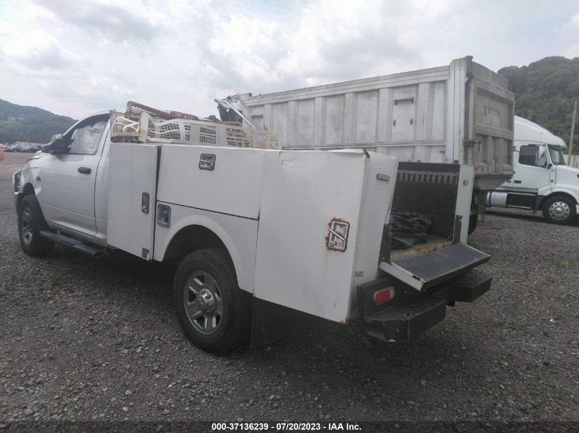 2018 RAM 3500 CHASSIS CAB TRADESMAN 3C7WRDAJXJG215142