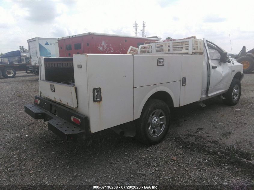 2018 RAM 3500 CHASSIS CAB TRADESMAN 3C7WRDAJXJG215142