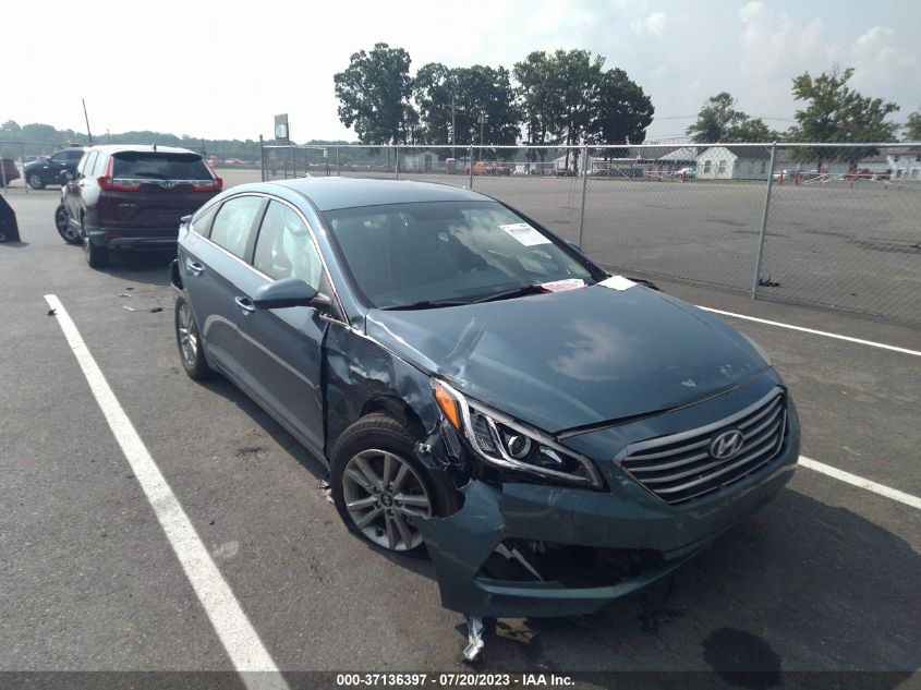 2015 HYUNDAI SONATA 2.4L SE - 5NPE24AF8FH061263