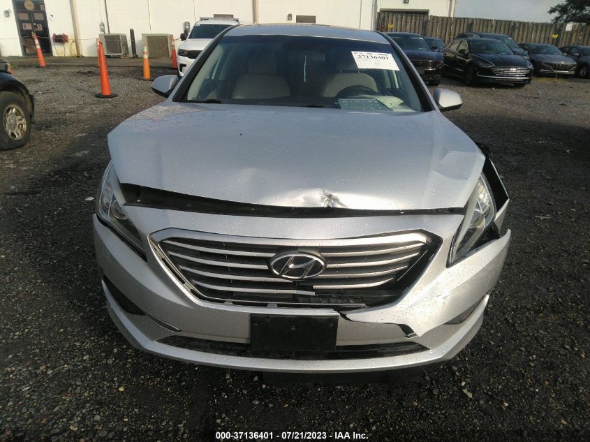 2017 HYUNDAI SONATA SE/2.4L - 5NPE24AFGHH530031