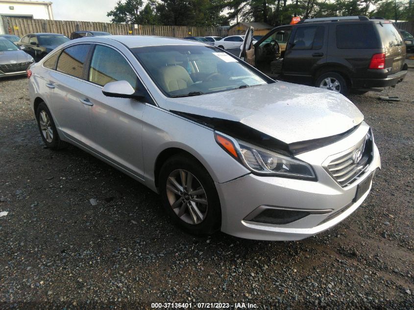 2017 HYUNDAI SONATA SE/2.4L - 5NPE24AFGHH530031