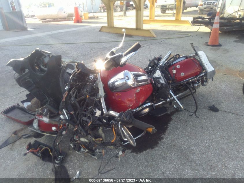 2011 HARLEY-DAVIDSON FLHTK - 1HD1KEM10BB615832