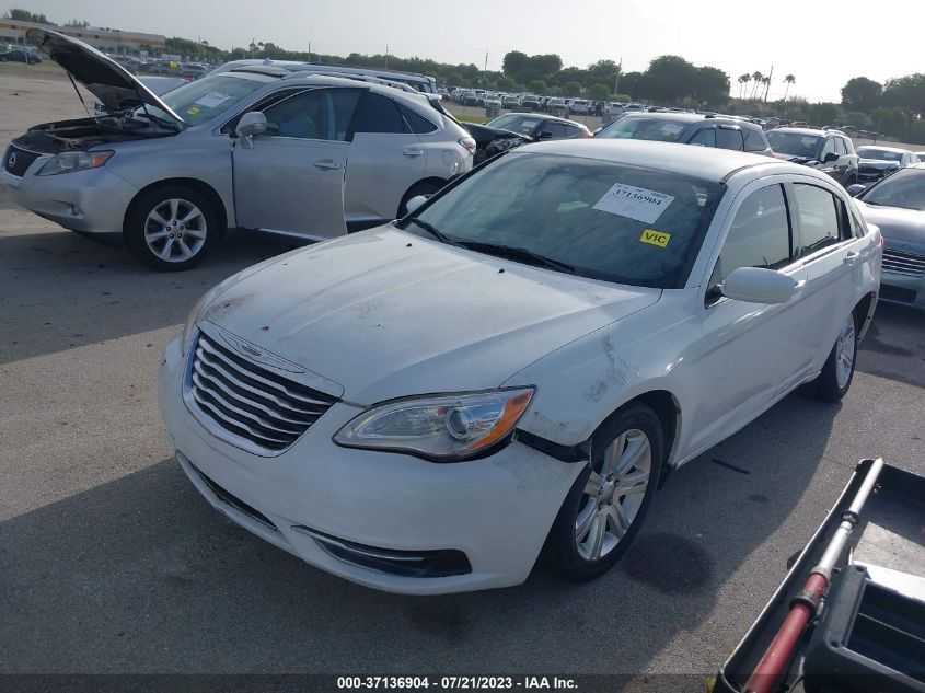 2013 CHRYSLER 200 LX - 1C3CCBAB5DN761720