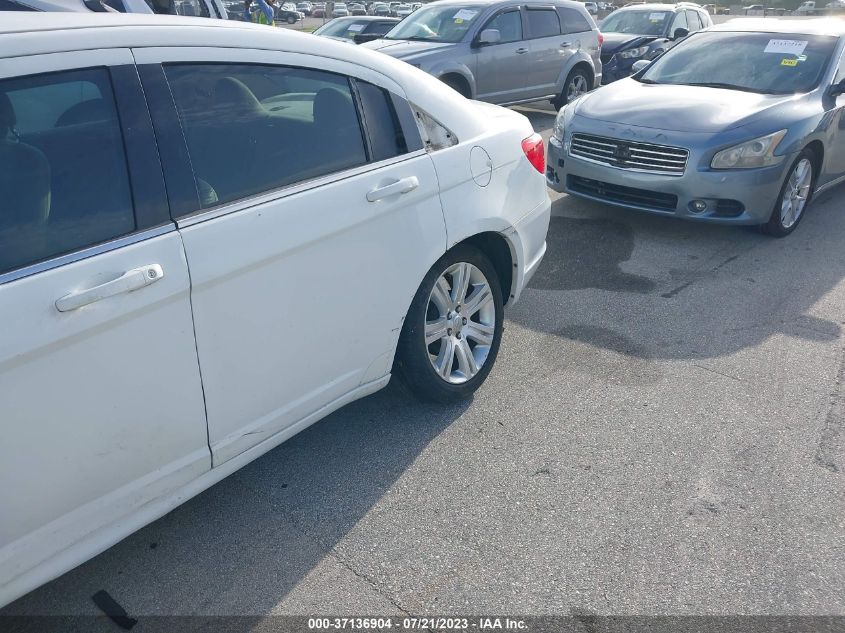 2013 CHRYSLER 200 LX - 1C3CCBAB5DN761720