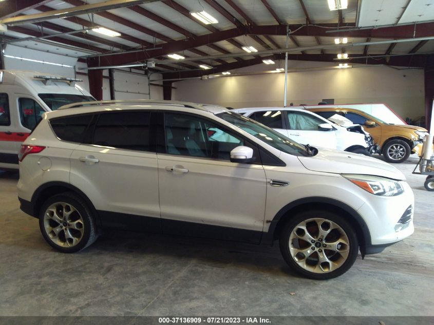 2015 FORD ESCAPE TITANIUM - 1FMCU9J93FUA59639