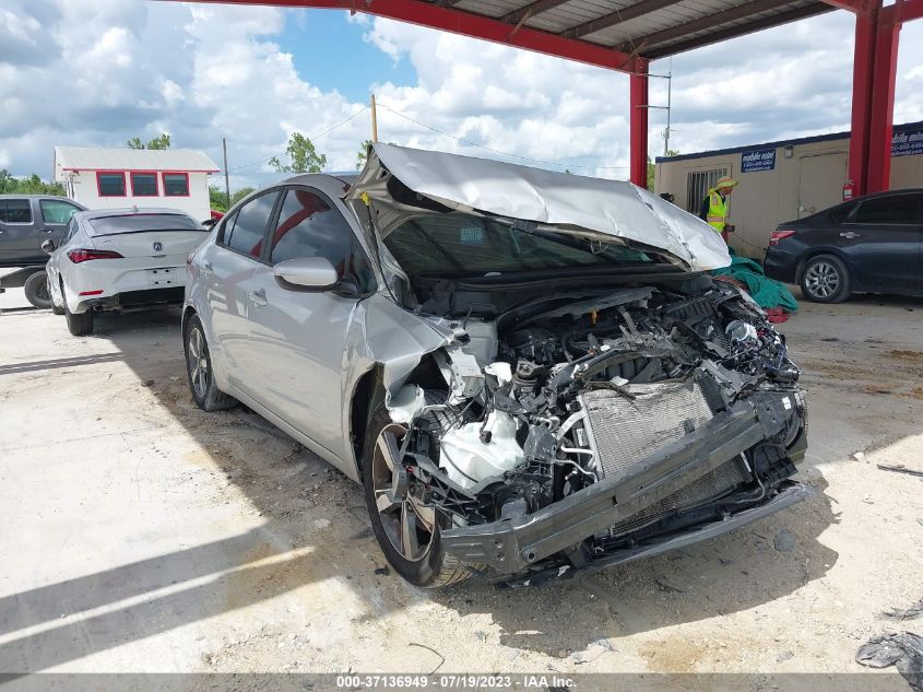 2018 KIA FORTE LX - 3KPFL4A7XJE244977