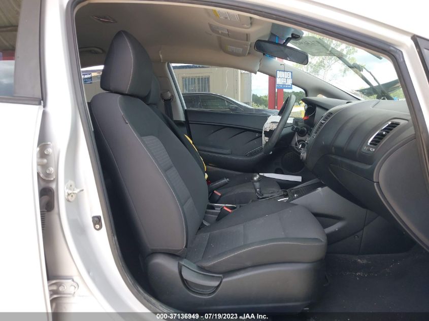 2018 KIA FORTE LX - 3KPFL4A7XJE244977