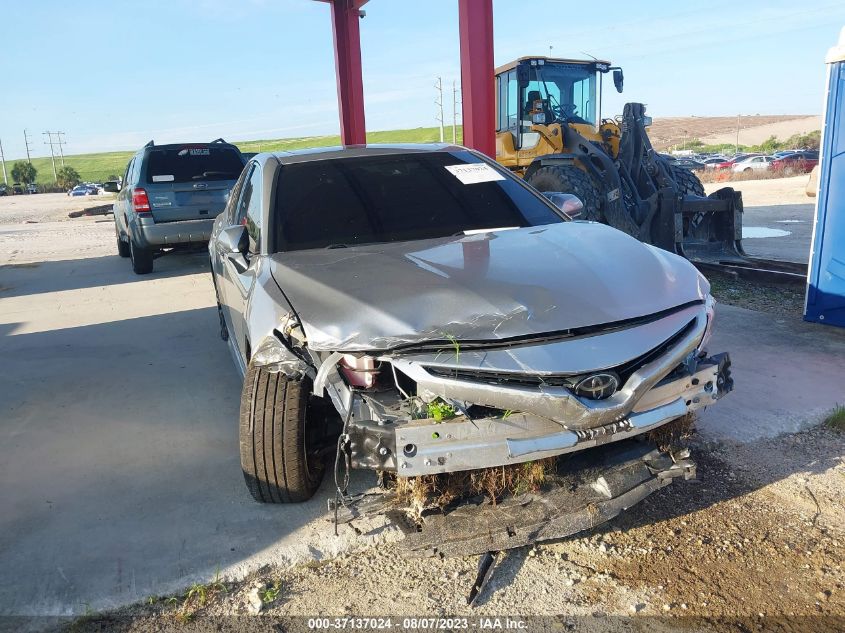 2018 TOYOTA CAMRY LE/SE/XLE/L - JTNB11HK1J3019153