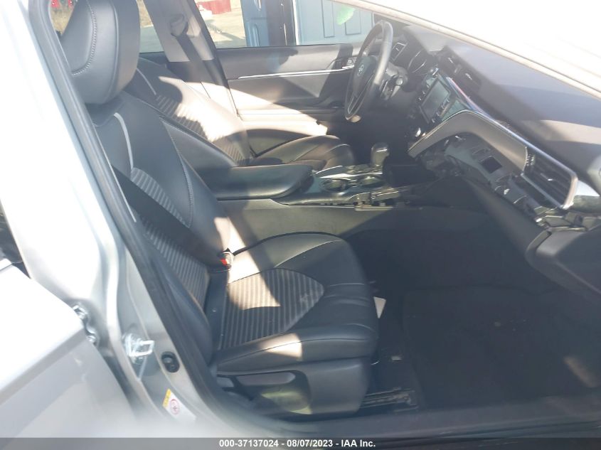 2018 TOYOTA CAMRY LE/SE/XLE/L - JTNB11HK1J3019153