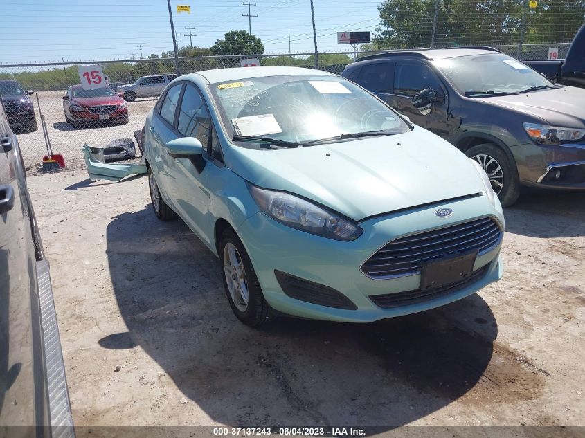 2018 FORD FIESTA SE - 3FADP4BJXJM123674