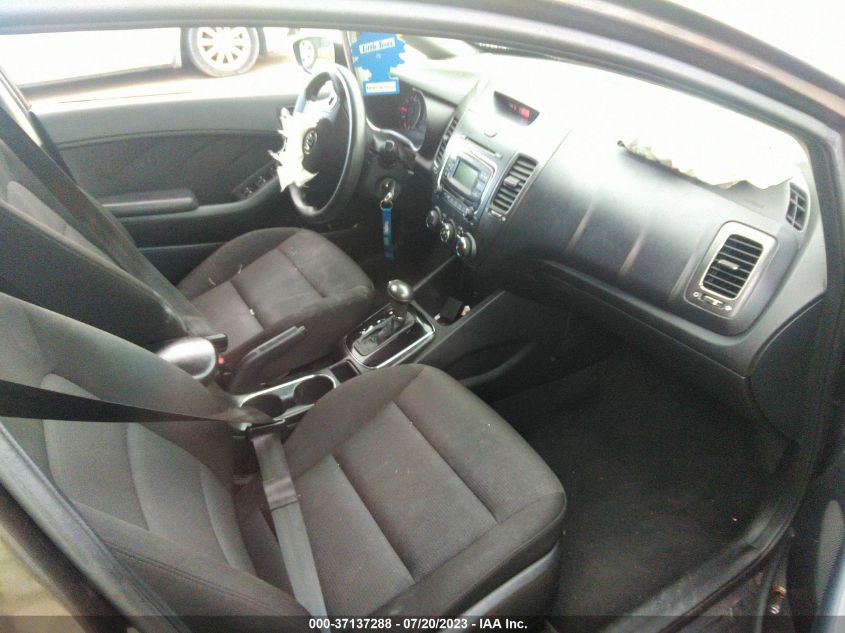2017 KIA FORTE LX - 3KPFK4A7XHE065772