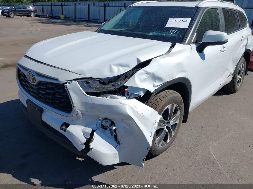 VIN 5TDKDRBHXPS037553 2023 TOYOTA HIGHLANDER no.6