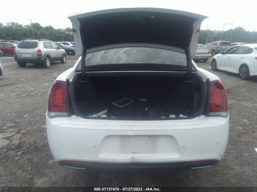 2017 CHRYSLER 300 300S - 2C3CCAGG4HH506682