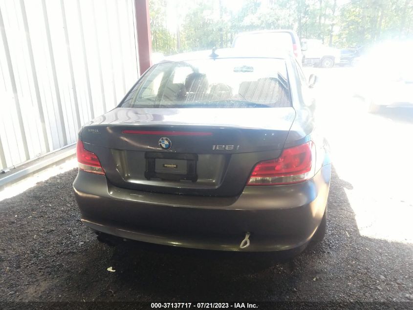 2013 BMW 1 SERIES 128I WBAUP9C58DVS95783