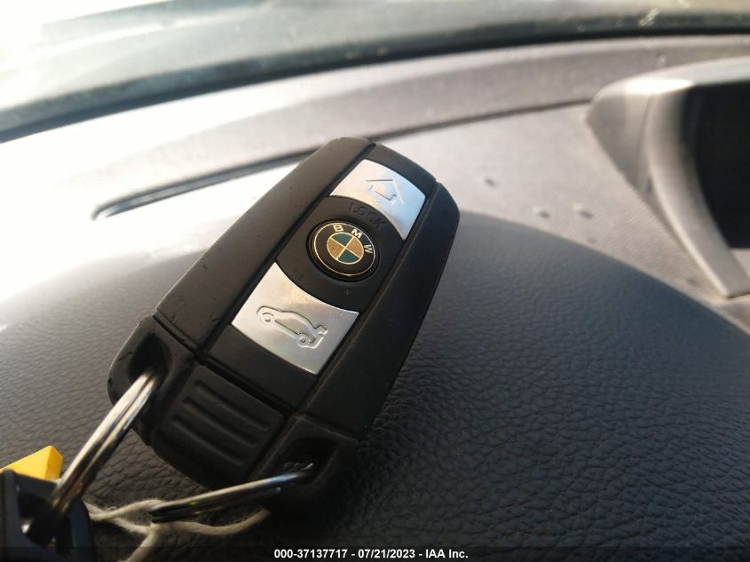 2013 BMW 1 SERIES 128I WBAUP9C58DVS95783