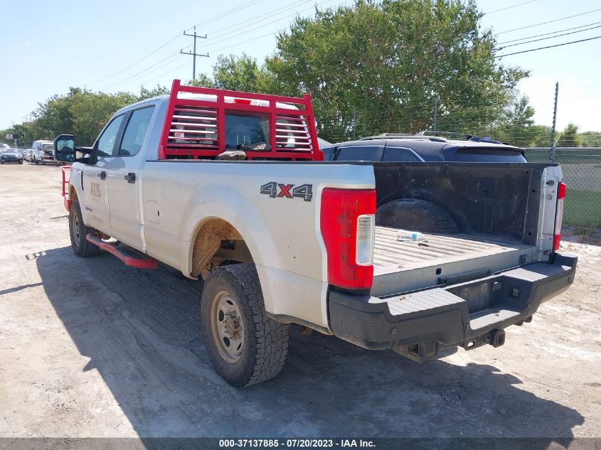 2017 FORD SUPER DUTY F-250 SRW LARIAT/PLATINUM - 1FT7W2BT4HEE19547