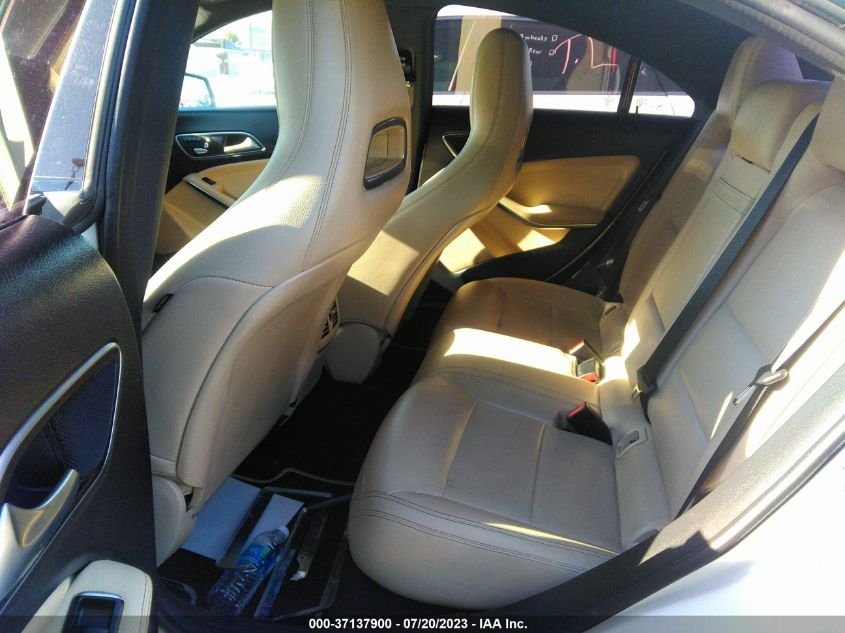 2019 MERCEDES-BENZ CLA CLA 250 - WDDSJ4EBXKN717184