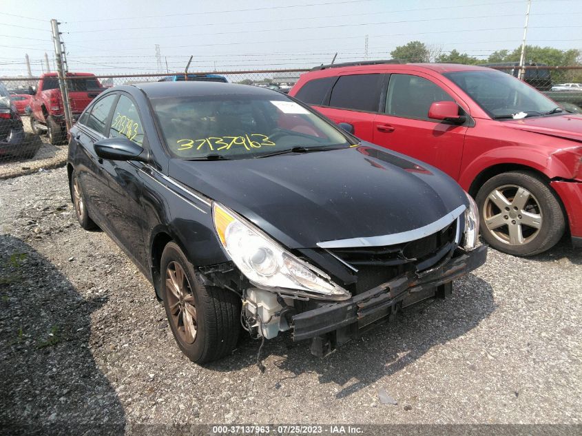 2013 HYUNDAI SONATA GLS - 5NPEB4AC3DH792010