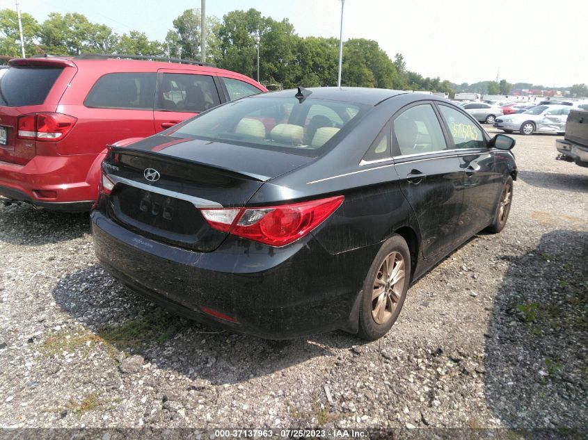 2013 HYUNDAI SONATA GLS - 5NPEB4AC3DH792010