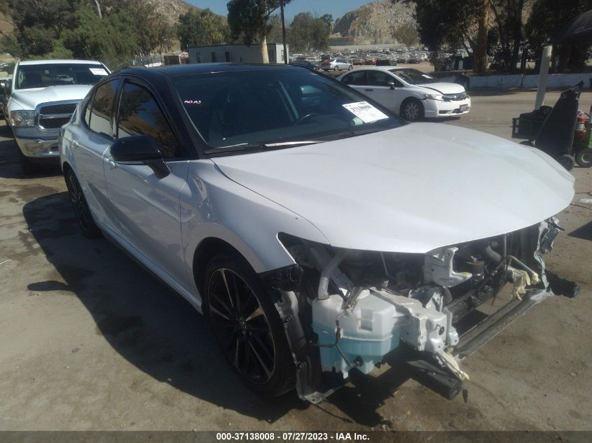 2019 TOYOTA CAMRY XSE - 4T1B61HK0KU199108