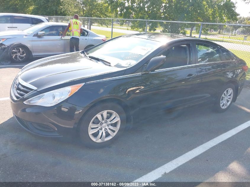 2013 HYUNDAI SONATA GLS PZEV - 5NPEB4AC9DH524756