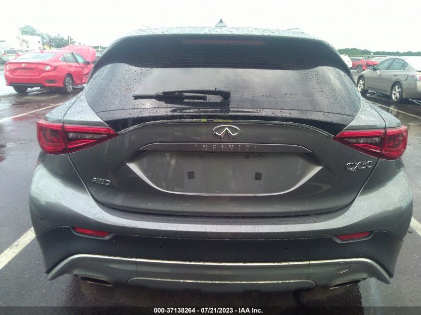 2017 INFINITI QX30 PREMIUM SJKCH5CR8HA024174