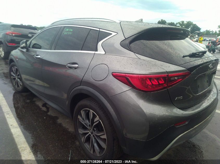 2017 INFINITI QX30 PREMIUM SJKCH5CR8HA024174