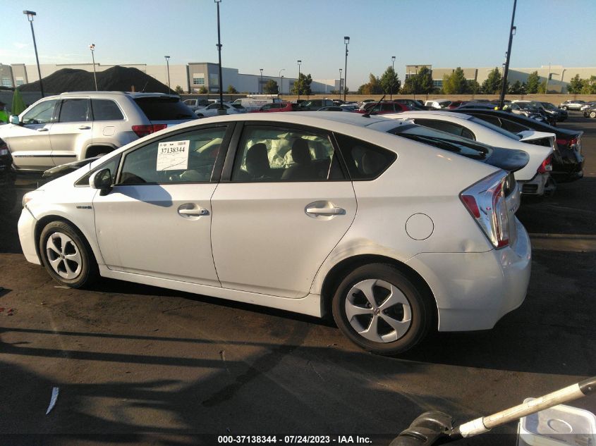 2015 TOYOTA PRIUS FOUR - JTDKN3DU2F0416195