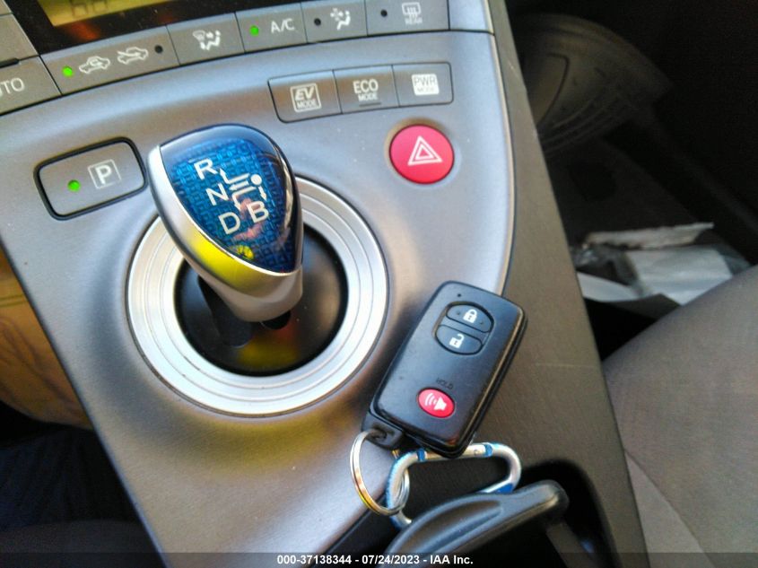 2015 TOYOTA PRIUS FOUR - JTDKN3DU2F0416195