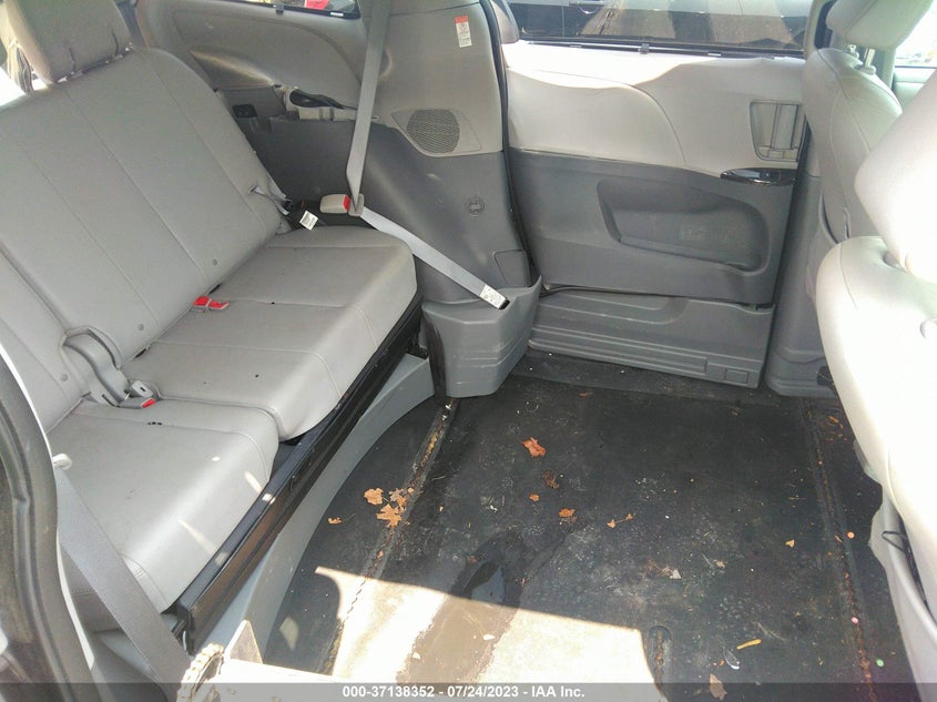 VIN 5TDYZ3DC5LS021250 2020 TOYOTA SIENNA XLE AUTO ACCESS