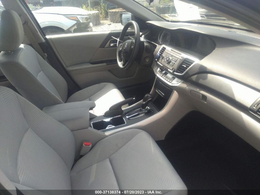 2015 HONDA ACCORD SEDAN LX - 1HGCR2F34FA173640