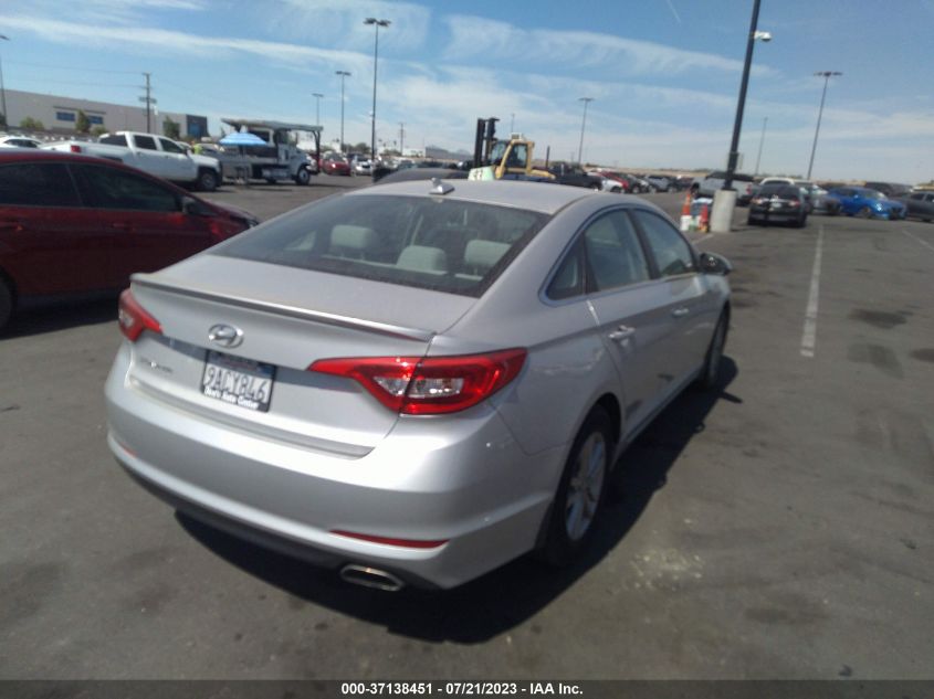 2016 HYUNDAI SONATA 2.4L SE - 5NPE24AF7GH332170