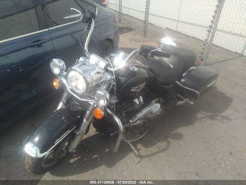 2017 HARLEY-DAVIDSON FLHR ROAD KING - 1HD1FBC14HB696833