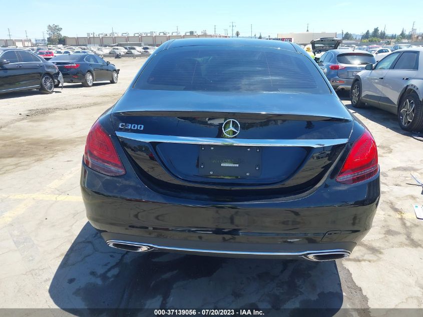 55SWF8DB9KU299686 2019 MERCEDES-BENZ C-CLASS - Image 17