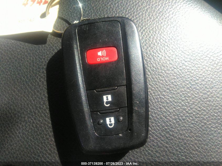 2019 TOYOTA RAV4 XLE - 2T3P1RFVXKC012823