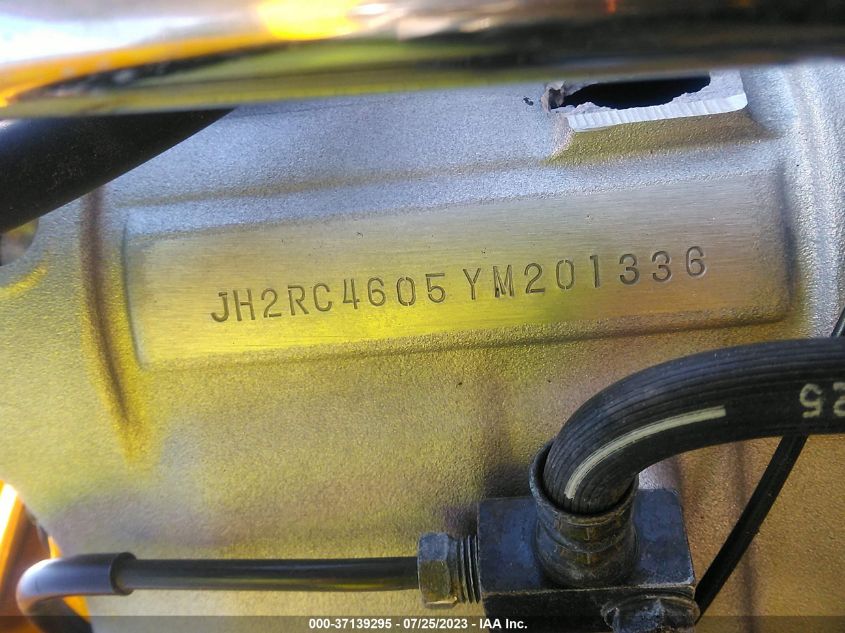 2000 HONDA VFR800 F1 JH2RC4605YM201336