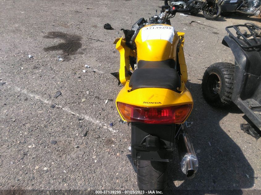2000 HONDA VFR800 F1 JH2RC4605YM201336