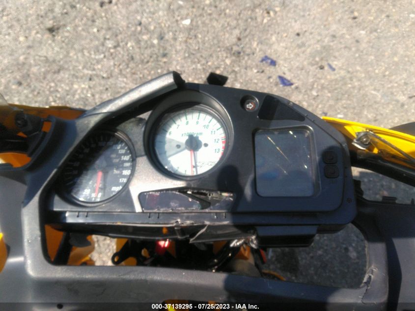 2000 HONDA VFR800 F1 JH2RC4605YM201336