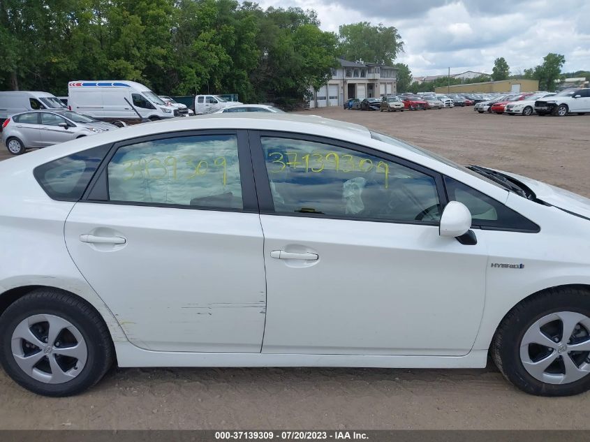 2015 TOYOTA PRIUS FOUR - JTDKN3DU0F0415403