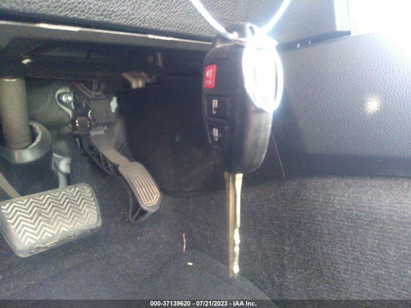 2013 TOYOTA RAV4 XLE - 2T3WFREVXDW067725
